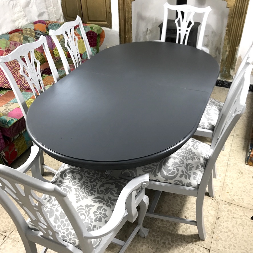 Dining Table & 6 Chairs in Grey - Image 5