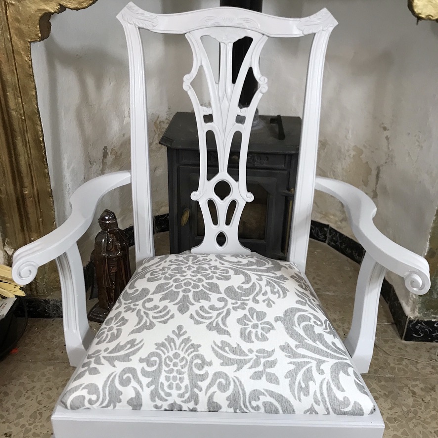 Dining Table & 6 Chairs in Grey - Image 12