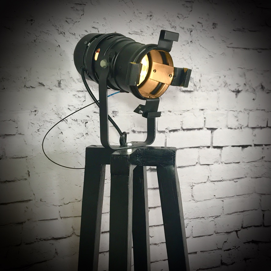 Theatre Spotlight Floor Lamp - Image 3