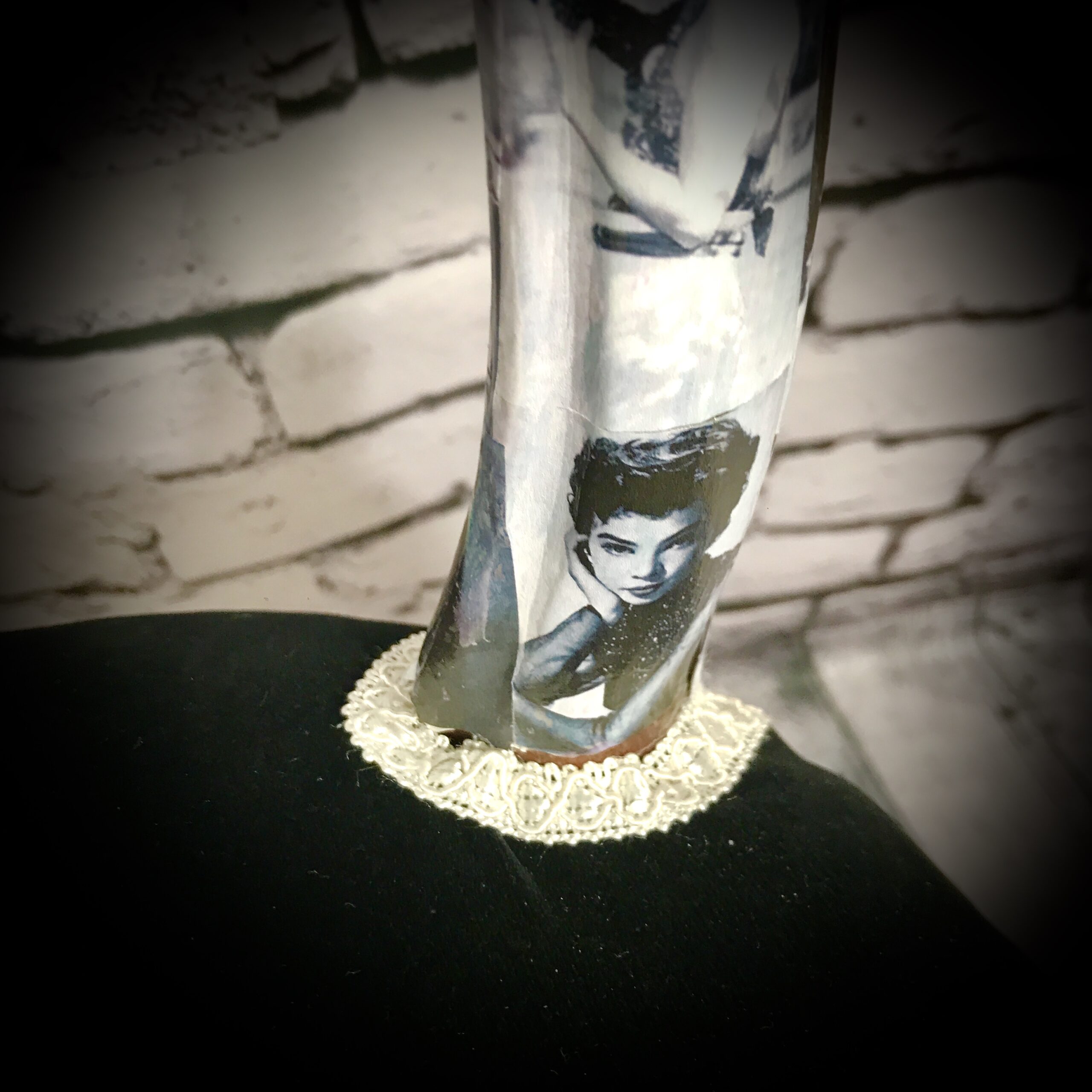 "Hollywood Heroines" Chair - Image 5