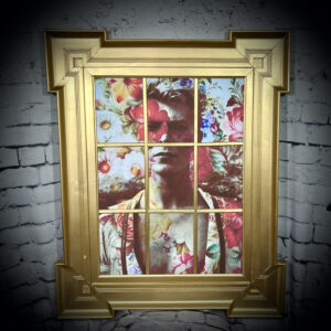 floral bowie in gold frame 220514