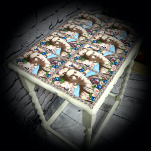 Frida Table 221204