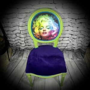 Marilyn & Green Chair 230206