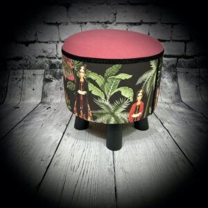 frida footstool 230618