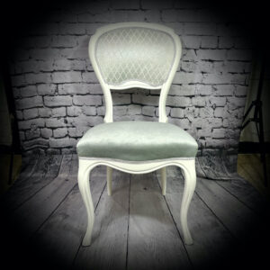 silver & white chair 230618