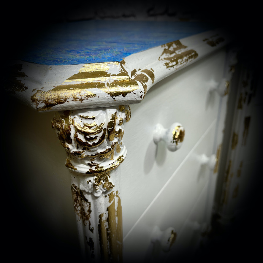 2 White Cabinets with Gold Leaf Decoration - Image 2