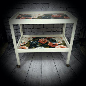 floral trolley 250227