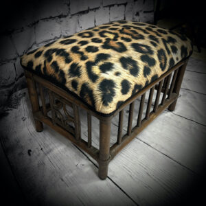 leopard print stool 250227