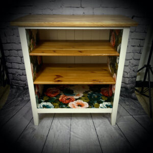 wallpaper and wood unit 250310