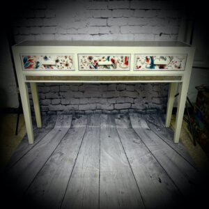 Console table 250421