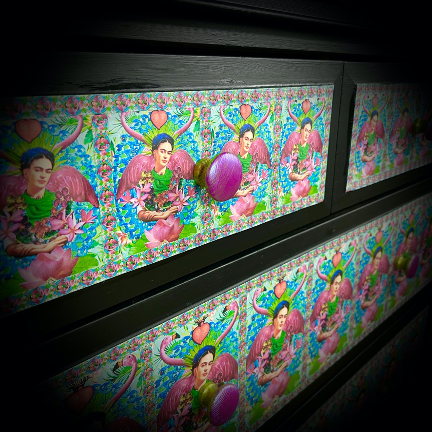 "Frida Kahlo" Chest of Drawers - Image 7