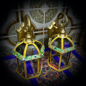 2 outside lamps 260312