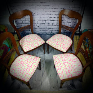 4 Dining Chairs with Green/Pink Seats